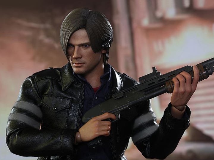 Resident Evil 6 VGM22 Leon S. Kennedy 1/6th Scale Collectible Figure