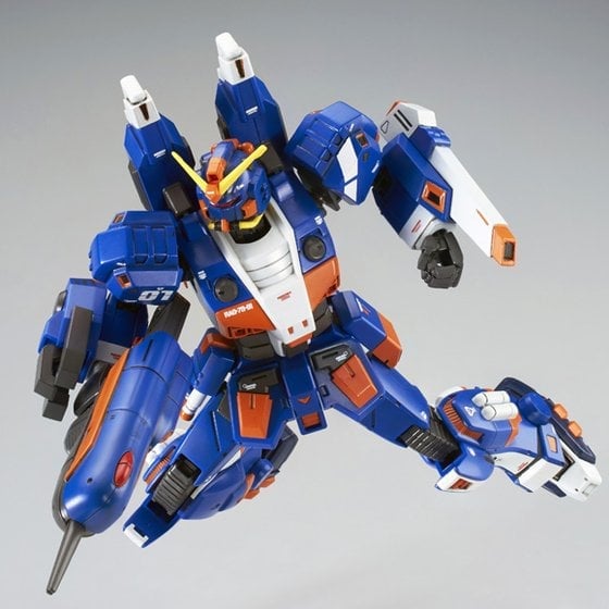 Gundam Build Divers Re:RISE HG The Origin Gundam Marine Type (Gundiver) Exclusive 1/144 Scale Model Kit Gallery Image 6