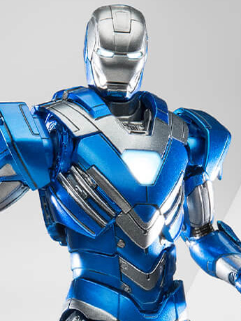 Iron Man 3: 1/12 Scale Die-Cast Iron Man Mark XXX Blue Steel Gallery Image 2