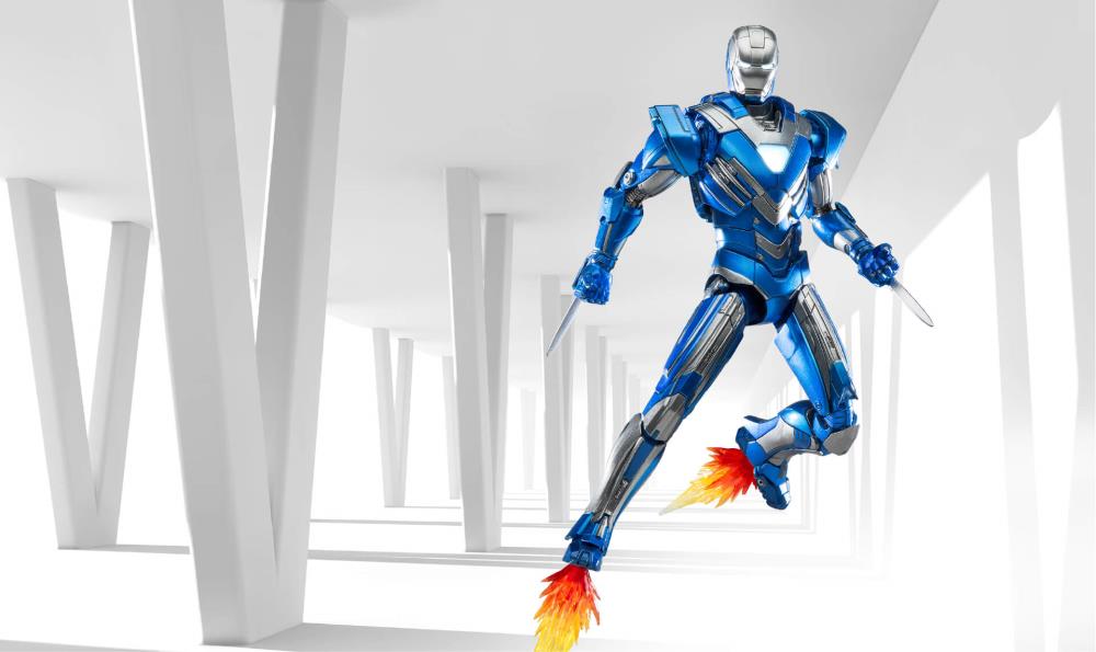 Iron Man 3: 1/12 Scale Die-Cast Iron Man Mark XXX Blue Steel Gallery Image 4
