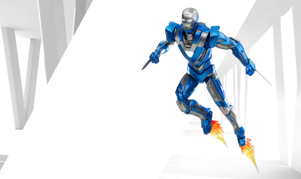 Iron Man 3: 1/12 Scale Die-Cast Iron Man Mark XXX Blue Steel Gallery Image 5