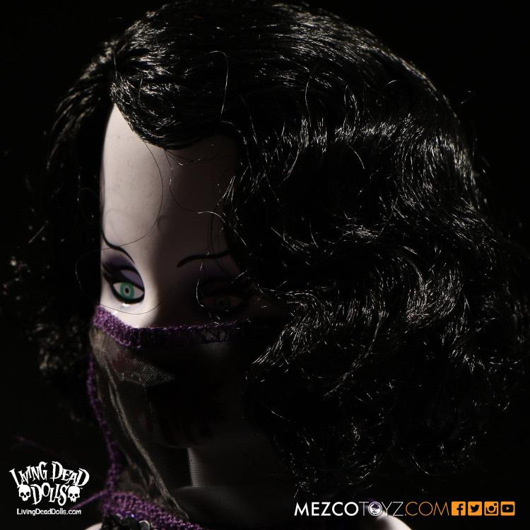 Living Dead Doll Series 33 Moulin Morgue - Ella Von Terra