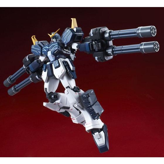 Gundam Wing: Endless Waltz MG Gundam Heavyarms Custom Exclusive 1/100 Scale Model Kit Gallery Image 4