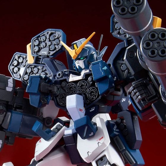 Gundam Wing: Endless Waltz MG Gundam Heavyarms Custom Exclusive 1/100 Scale Model Kit Gallery Image 12