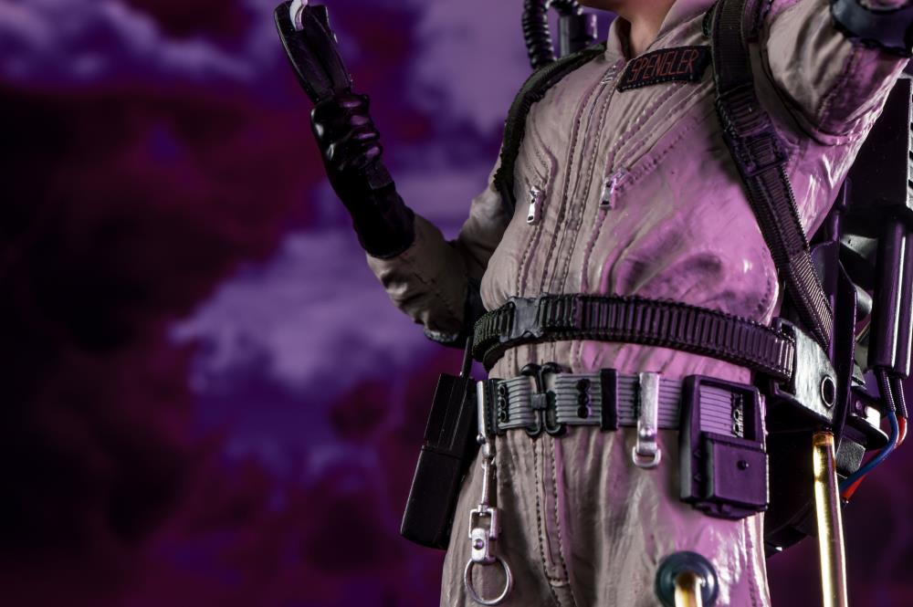 Ghostbusters Egon Spengler 1/10 Art Scale Statue Gallery Image 6