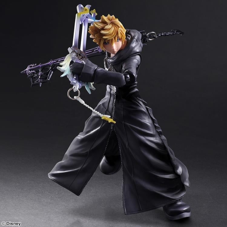 Kingdom Hearts Play Arts Kai Roxas (Organization XIII Version) Gallery Image 6