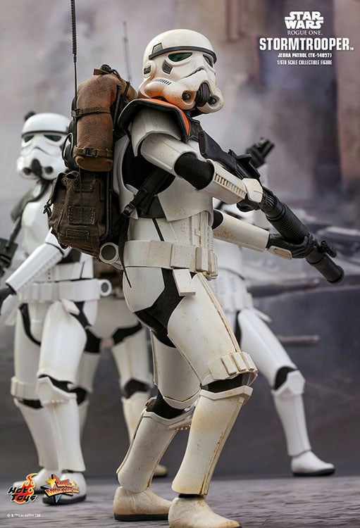 Rogue One: A Star Wars Story MMS392 Stormtrooper Jedha Patrol (TK-14057) 1/6th Scale Collectible Figure Gallery Image 6