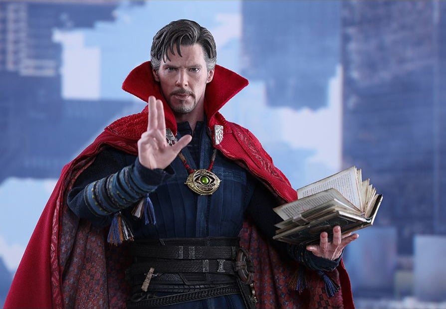 Doctor Strange MMS387 Doctor Strange 1/6th Scale Collectible Figure Gallery Image 8