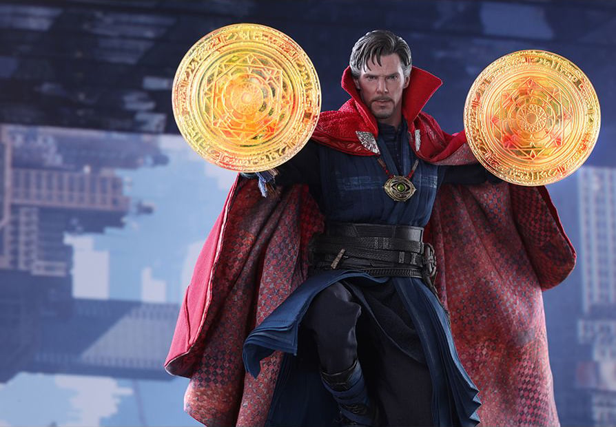 Doctor Strange MMS387 Doctor Strange 1/6th Scale Collectible Figure Gallery Image 6