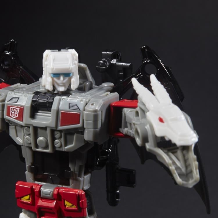 Transformers Titans Return Deluxe Wave 3 Case of 8 Gallery Image 12