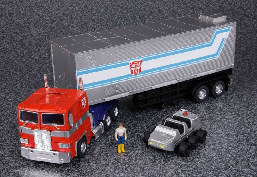 Transformers Masterpiece MP-10 Convoy / Optimus Prime (With Trailer 3rd Production Run) Gallery Image 5