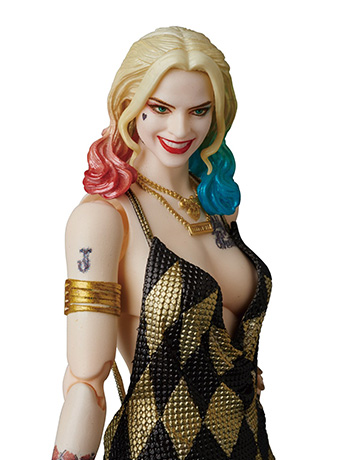 Suicide Squad MAFEX No.042 Harley Quinn (Dress Ver.) Action Figure Gallery Image 2