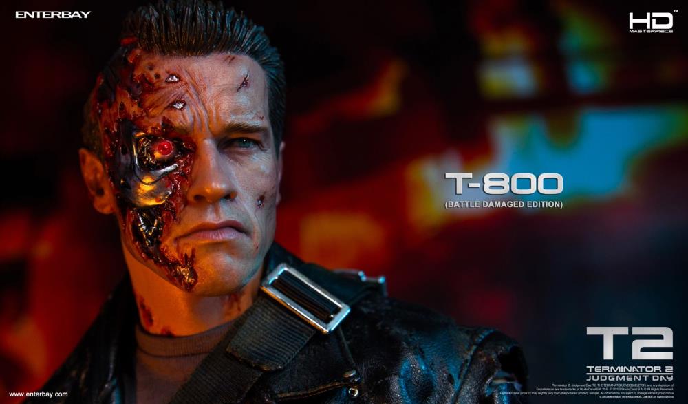 HD Masterpiece Terminator 2 - 1/4 Scale T-800 Figure Battle Damaged Edition Gallery Image 12