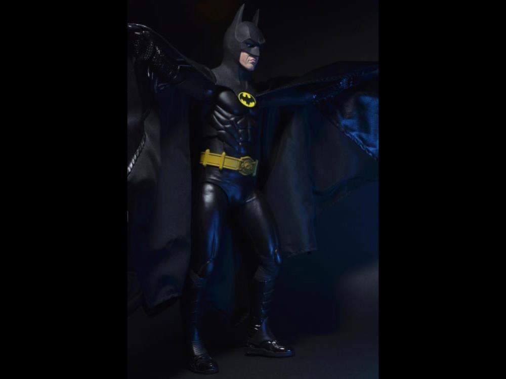 Batman (1989) Batman 1/4 Scale Action Figure Gallery Image 8
