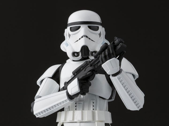 Star Wars S.H.Figuarts Stormtrooper (Rogue One) Gallery Image 1