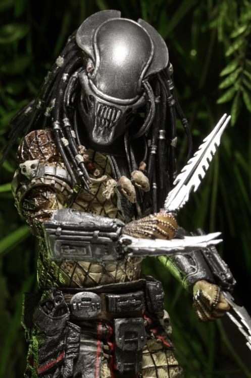 Predator Series 17 Case of 14 Figures Gallery Image 9