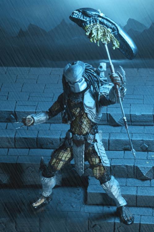 Predator Series 17 Case of 14 Figures Gallery Image 14