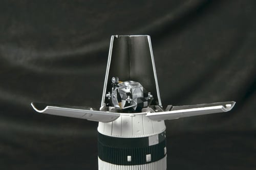 Apollo 11 & Saturn V Launch Otona no Chogokin 1/144 Scale Vehicle Set Gallery Image 9