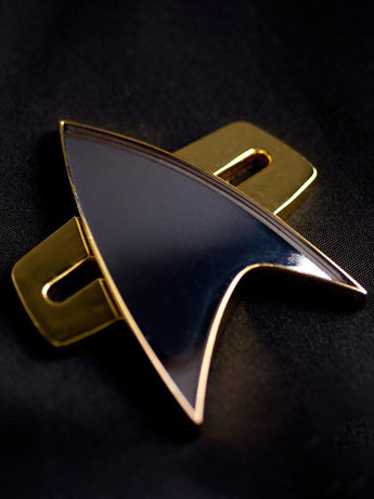 Star Trek: Voyager Communicator Badge Gallery Image 2