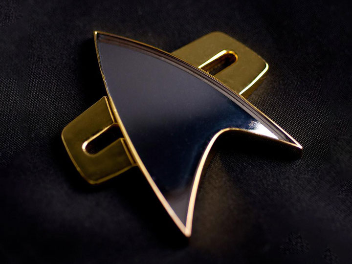 Star Trek: Voyager Communicator Badge Gallery Image 1