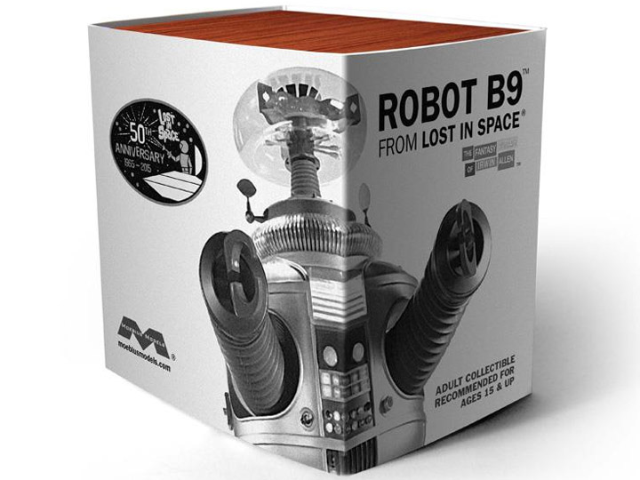Lost in Space Mini Robot B9 Model Kit SDCC 2016 Exclusive Gallery Image 3
