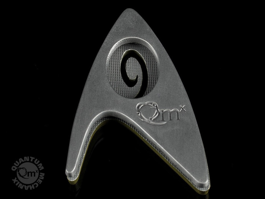Star Trek Beyond Magnetic Insignia Badge - Operations Gallery Image 5
