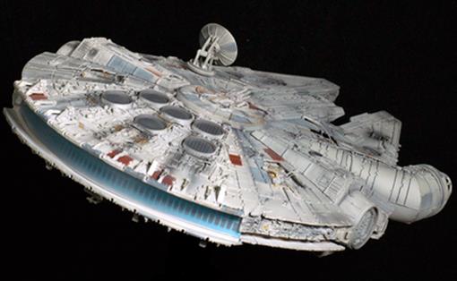 Star Wars: The Empire Strikes Back Die-Cast Replica - Millennium Falcon Gallery Image 4