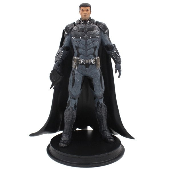 Batman Arkham Knight Unmasked Batman Statue SDCC 2016 Exclusive Gallery Image 2