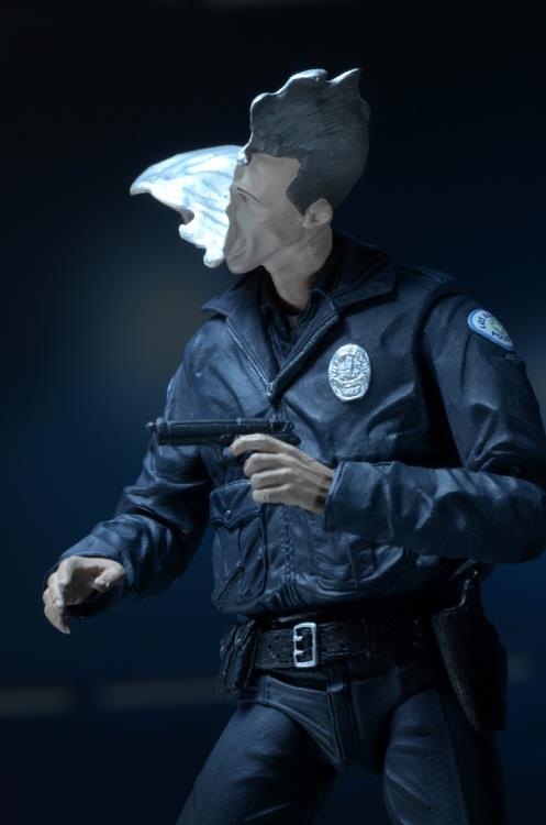 Terminator 2: Judgement Day Ultimate T-1000 (Motorcycle Cop) Figure Gallery Image 11