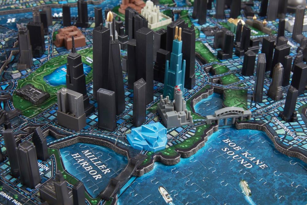 Batman Gotham City 1,593-Piece 4D  Puzzle Gallery Image 10