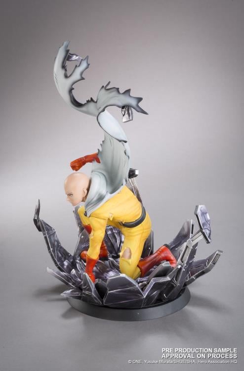 One-Punch Man Xtra Saitama Statue Gallery Image 4