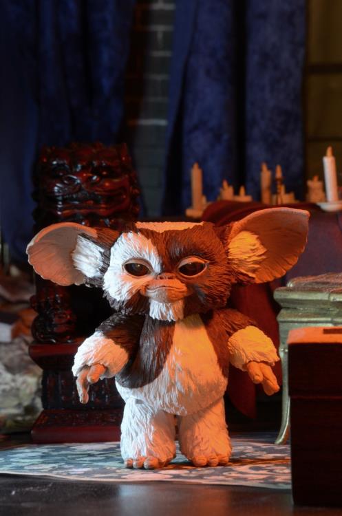Gremlins Ultimate Gizmo Figure Gallery Image 7