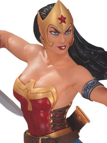 Wonder Woman: The Art of War Statue By Garcia Lopez Gallery Image 2
