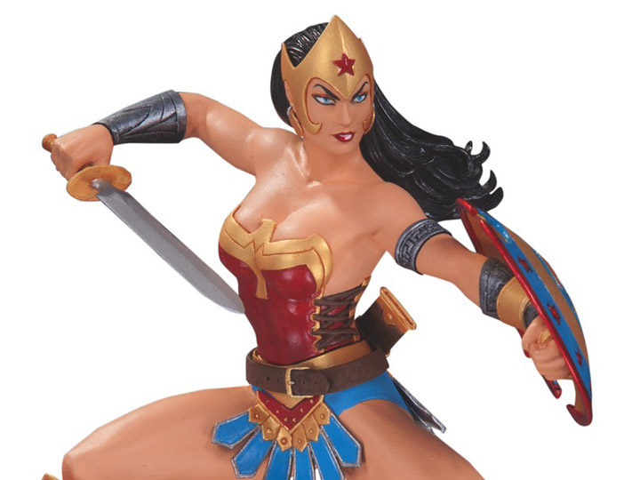 Wonder Woman: The Art of War Statue By Garcia Lopez Gallery Image 1