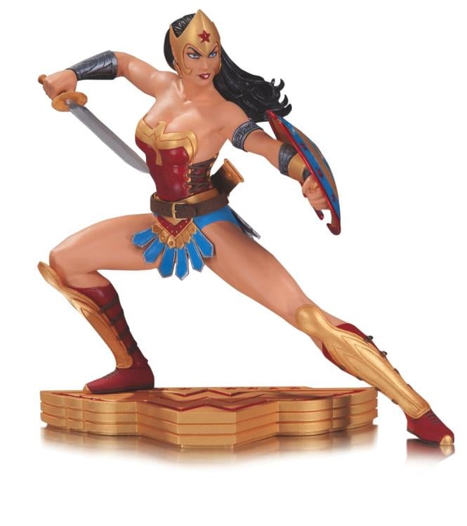 Wonder Woman: The Art of War Statue By Garcia Lopez Gallery Image 3