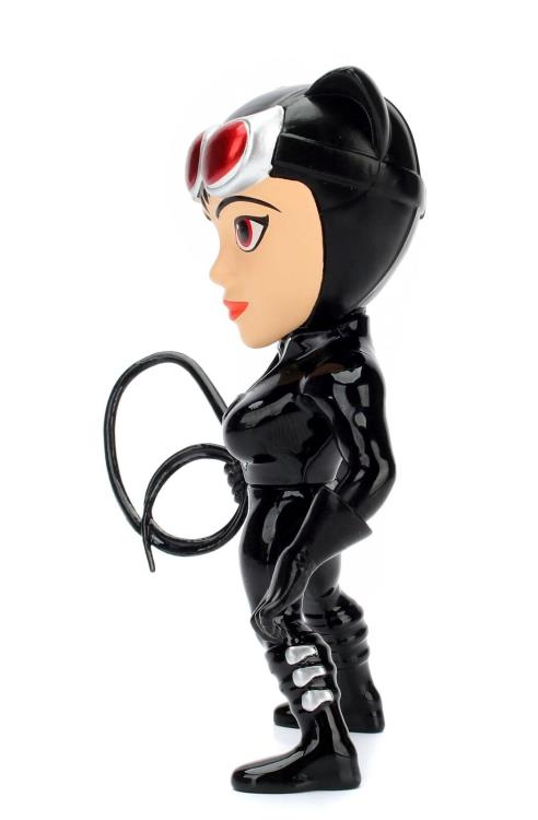 DC Comics Metals Die Cast 4" Catwoman Figure Gallery Image 5