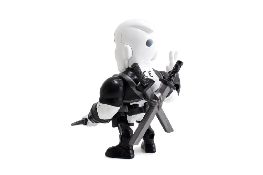 Marvel Metals Die Cast 4" Deadpool (White Suit) Figure Gallery Image 5