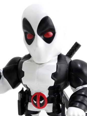 Marvel Metals Die Cast 4" Deadpool (White Suit) Figure Gallery Image 2
