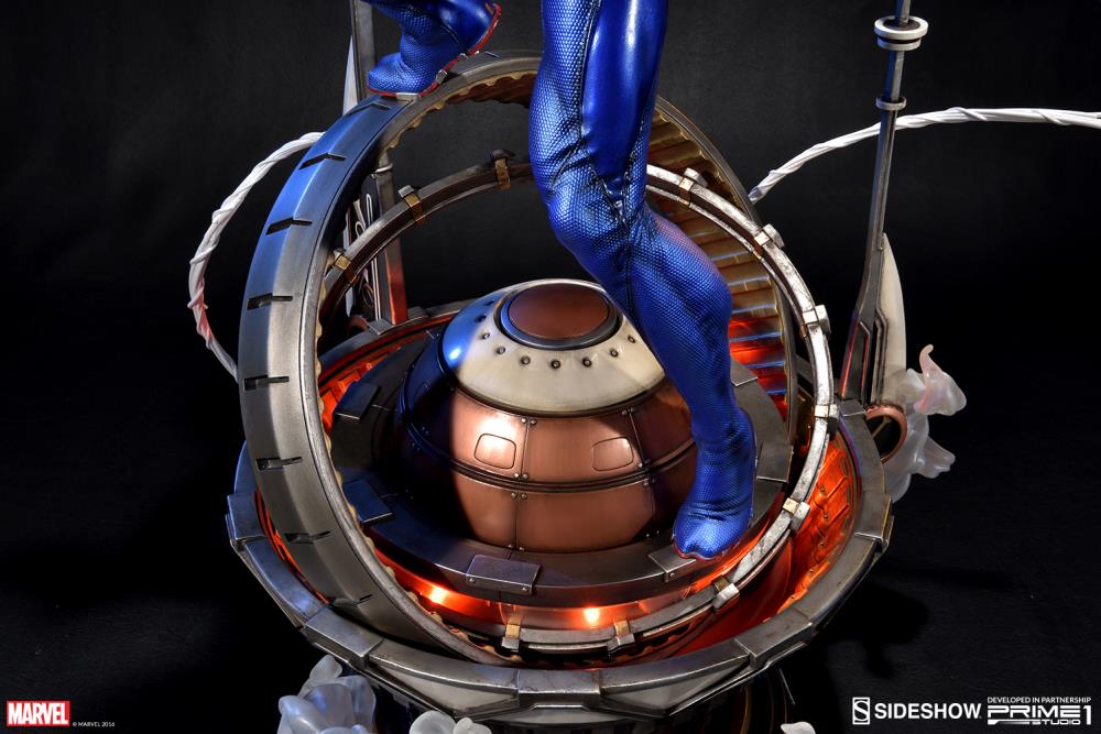 Spider-Man 2099 Premium Masterline Statue Gallery Image 10