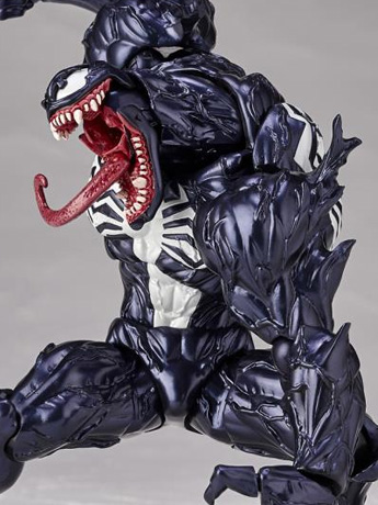 Marvel Amazing Yamaguchi Revoltech No.003 Venom Action Figure Gallery Image 2