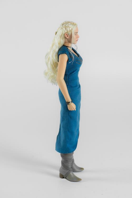 Game of Thrones Daenerys Targaryen 1/6th Scale Collectible Figure Gallery Image 5
