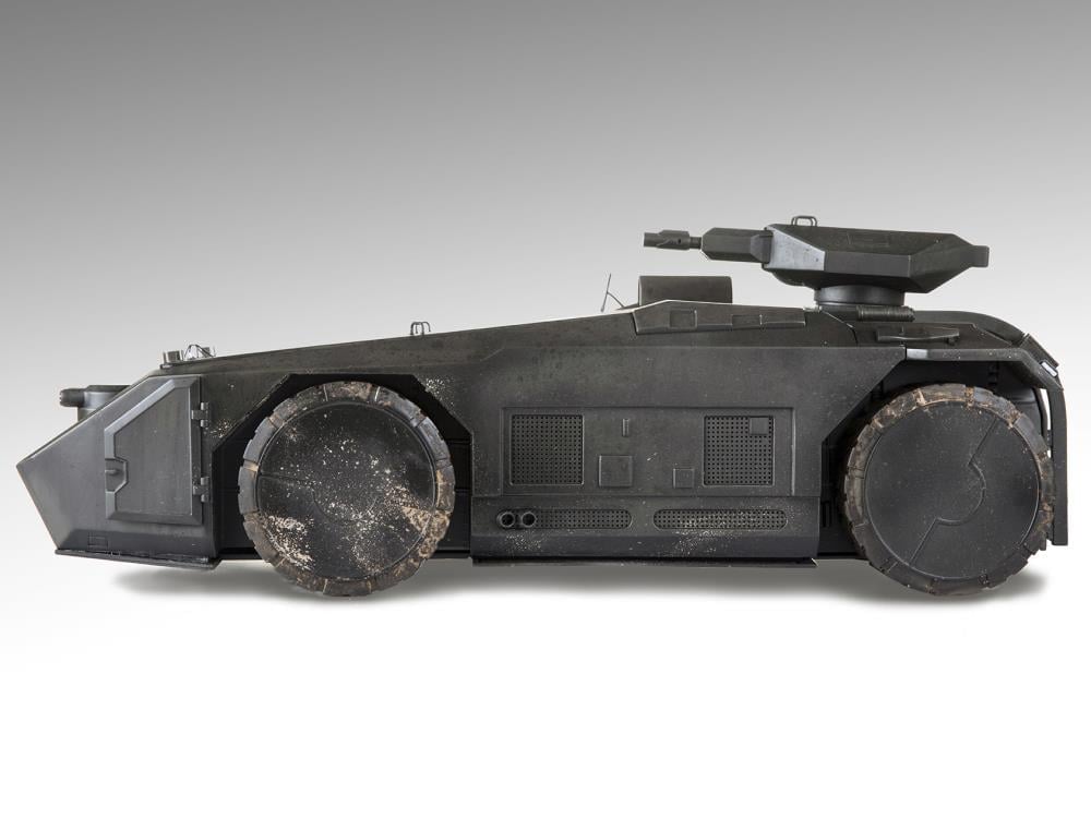 Aliens APC (Armored Personnel Carrier) 1:18 Scale Vehicle Gallery Image 3