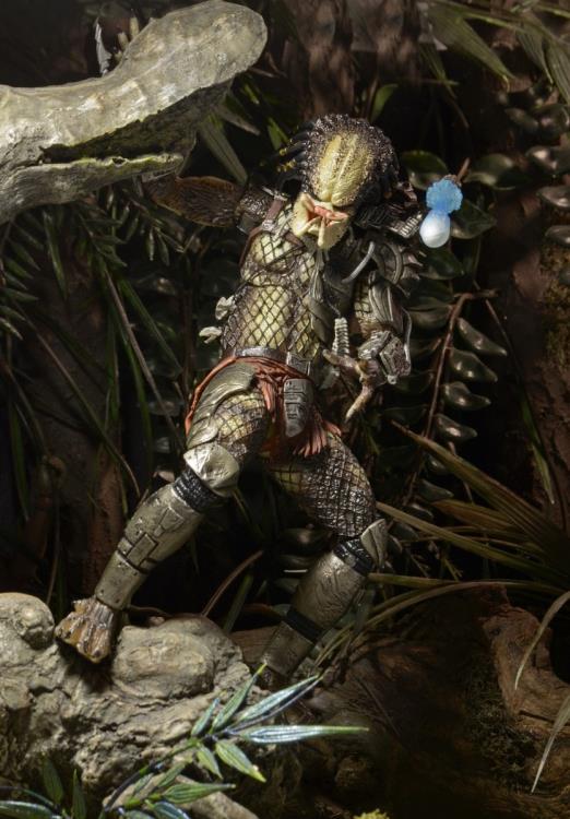 Predator Ultimate Jungle Hunter Predator Figure Gallery Image 4