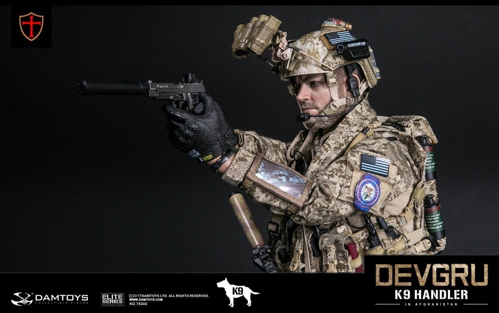 1/6 Scale DEVGRU K9-handler in Afghanistan (With Dog)