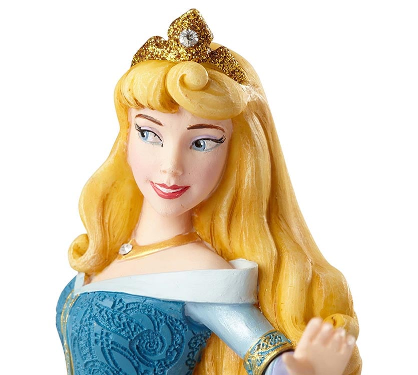 Sleeping Beauty Disney Showcase Couture De Force Princess Power Aurora Figurine Gallery Image 9