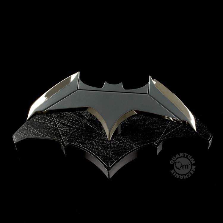 Batman Batarang 1/1 Scale Prop Replica Gallery Image 3