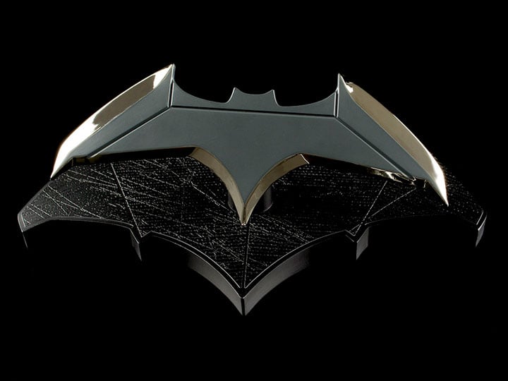 Batman Batarang 1/1 Scale Prop Replica Gallery Image 1