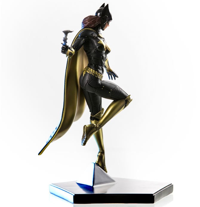 Batman: Arkham Knight Batgirl 1/10 Art Scale Statue Gallery Image 9