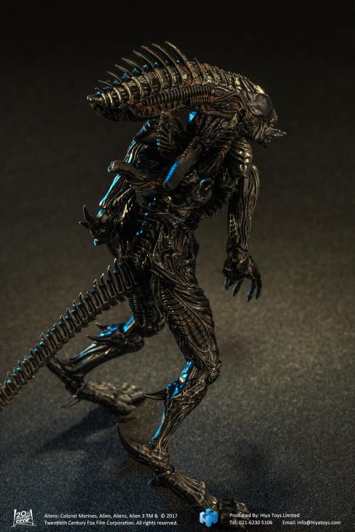 Aliens: Colonial Marines Xenomorph Raven 1:18 Scale Action Figure Gallery Image 5