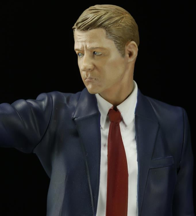 Gotham ArtFX+ James "Jim" Gordon Statue Gallery Image 8